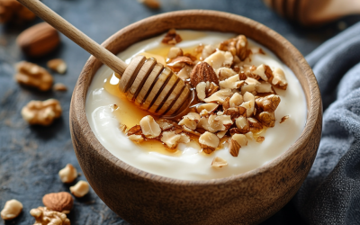 Yogurt with Honey and Nuts: A Simple Delight Packed with Nutrition